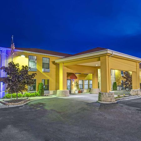 Days Inn By Wyndham Great Lakes Naval Base North Chicago Exterior photo